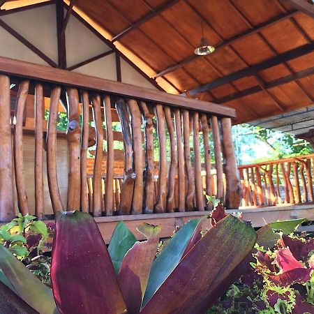 Raffles Inn Labuan Bajo Exterior photo
